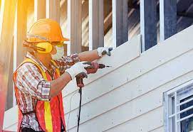 How To Choose The Right Materials for Your Siding Installation in 'Pleasant Hill, TX